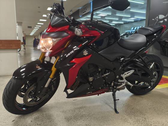 SUZUKI GSX-S1000 ABS 
